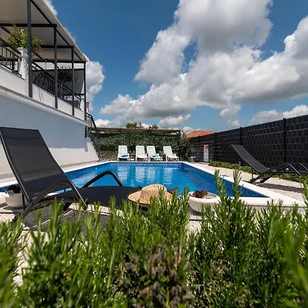 Scenic Sea View,three Bedroom With Pool * Trogir