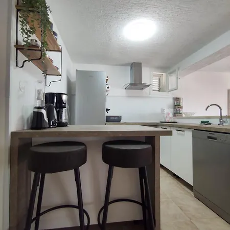 Scenic Sea View,three Bedroom With Pool