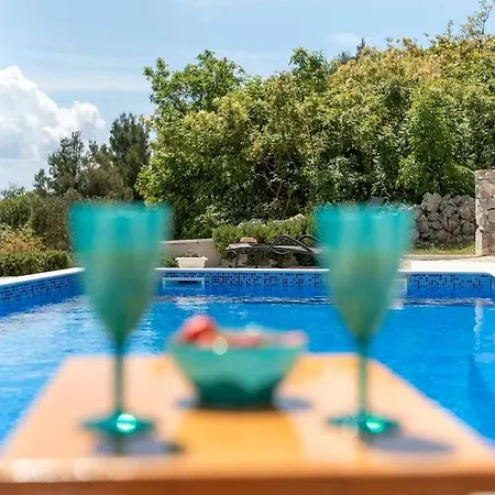 Feriehus Scenic Sea View,three Bedroom With Pool Trogir
