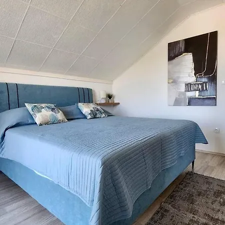 Feriehus Scenic Sea View,three Bedroom With Pool